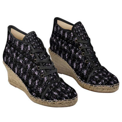 Artisan Textured Wedge Espadrilles in Black & Grey