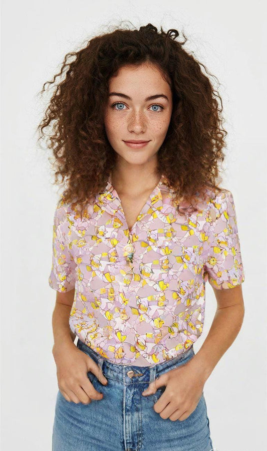 Vintage Pink Floral Button-Up Blouse: Retro Spring Shirt