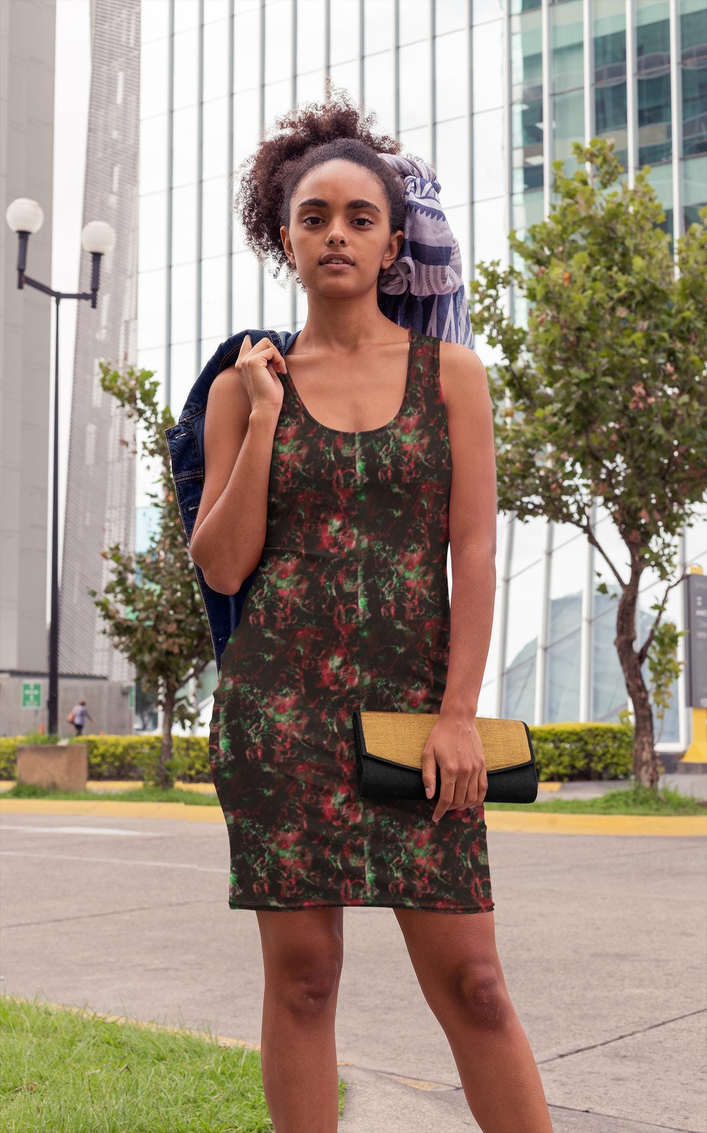 Abstract Floral Bodycon Dress: Sleeveless Summer Evening Style