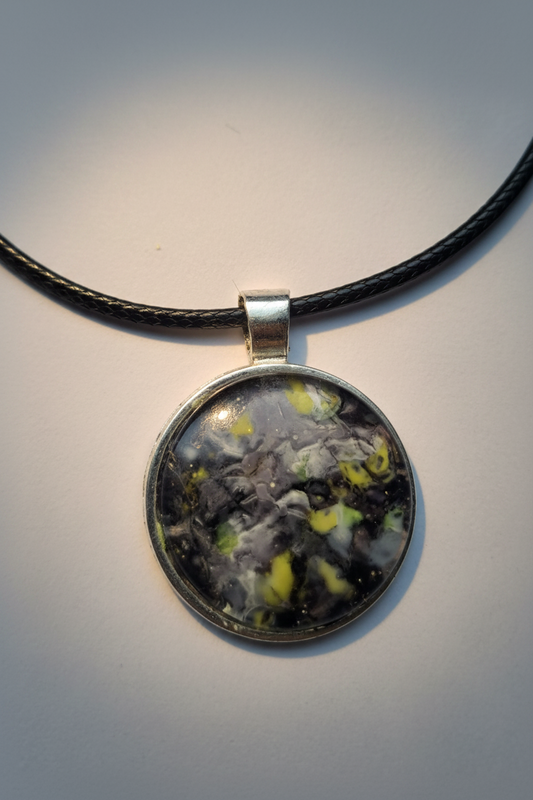 Handcrafted Nature-Inspired Pendant Necklace