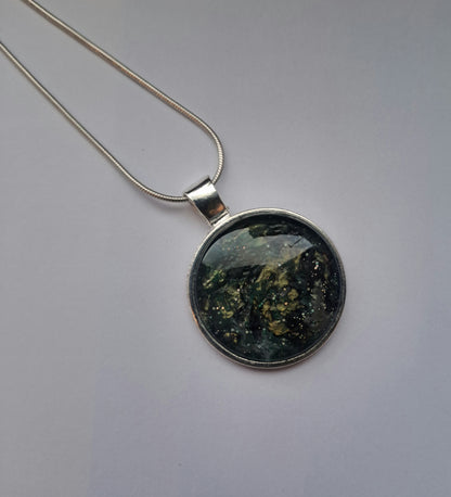Handcrafted Green and Gold Resin Pendant Necklace | Unique Artistry | Boho Jewelry Gift